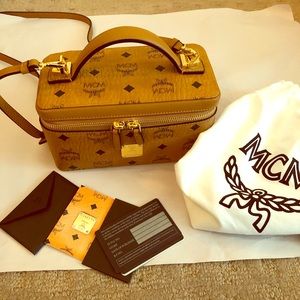 Rock Star Mcm train case